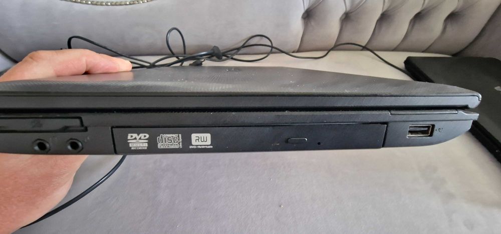 Laptop Toshiba Tecra M11-17U i3-370M 4GB WIN7