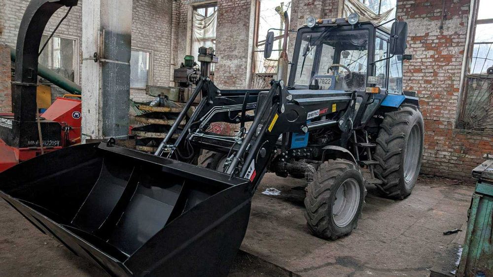 Навантажувач Фронтальний BEROMET до траткорів YTO LOVOL МТЗ ДТЗ і інші