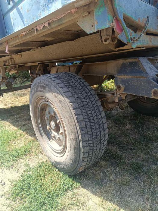 Продам причеп зил