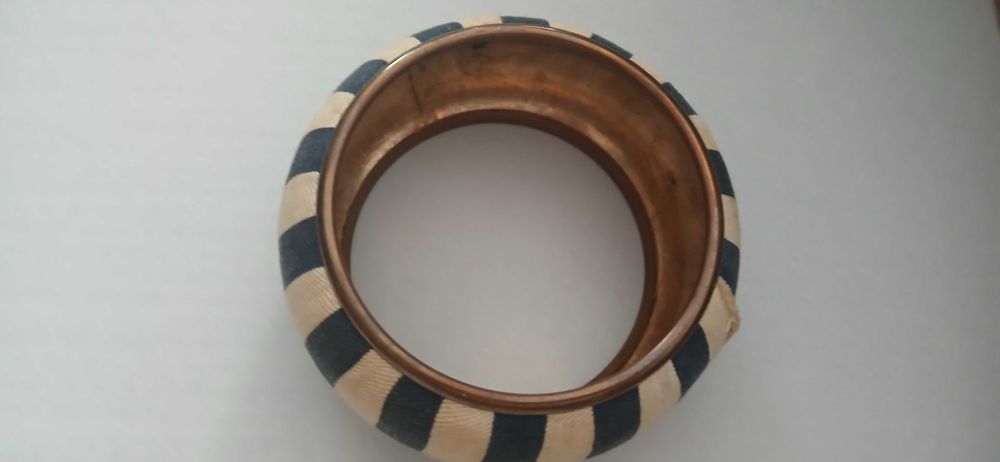 Brasoletka w paski biale beżowe czarne zebra vintage