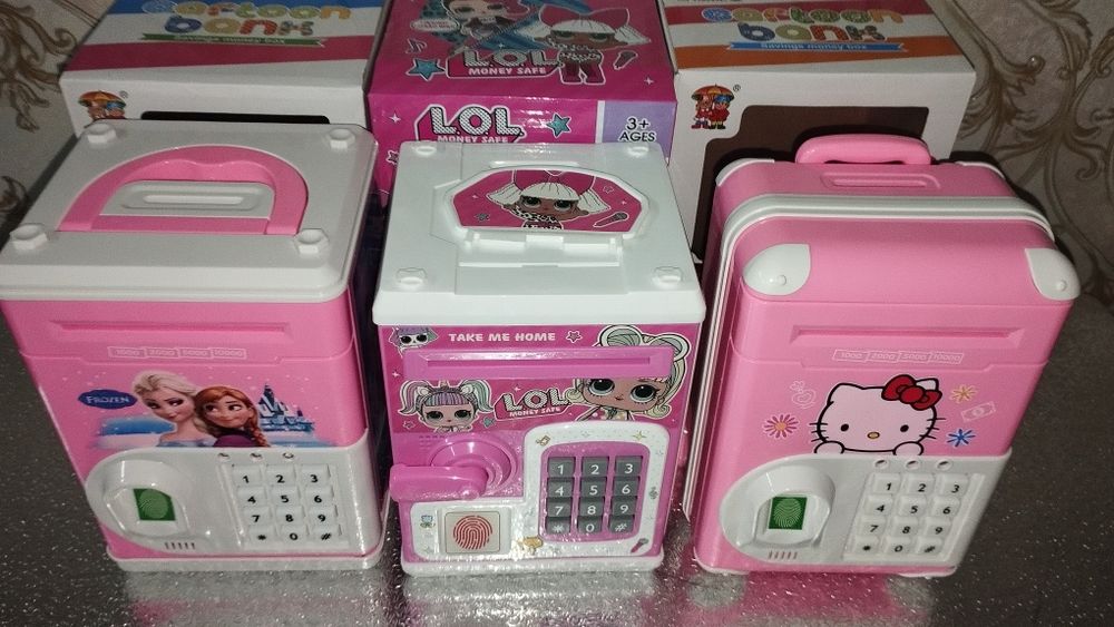 Дитячий сейф-копилка з відбитком пальця та кодовим замком