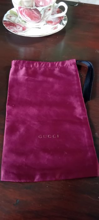 Etui do okularów Gucci, oryginalne.