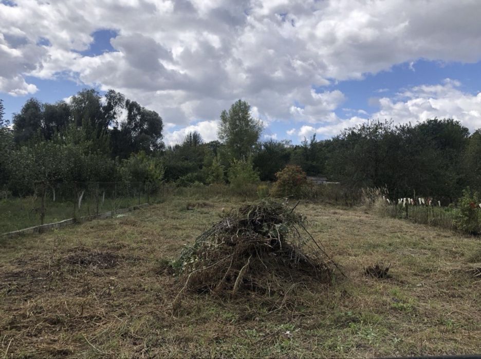 Терміново продам дачну ділянку