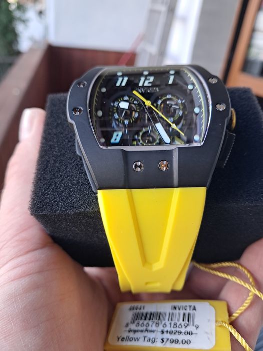 Invicta Racing Sapphire Tytan