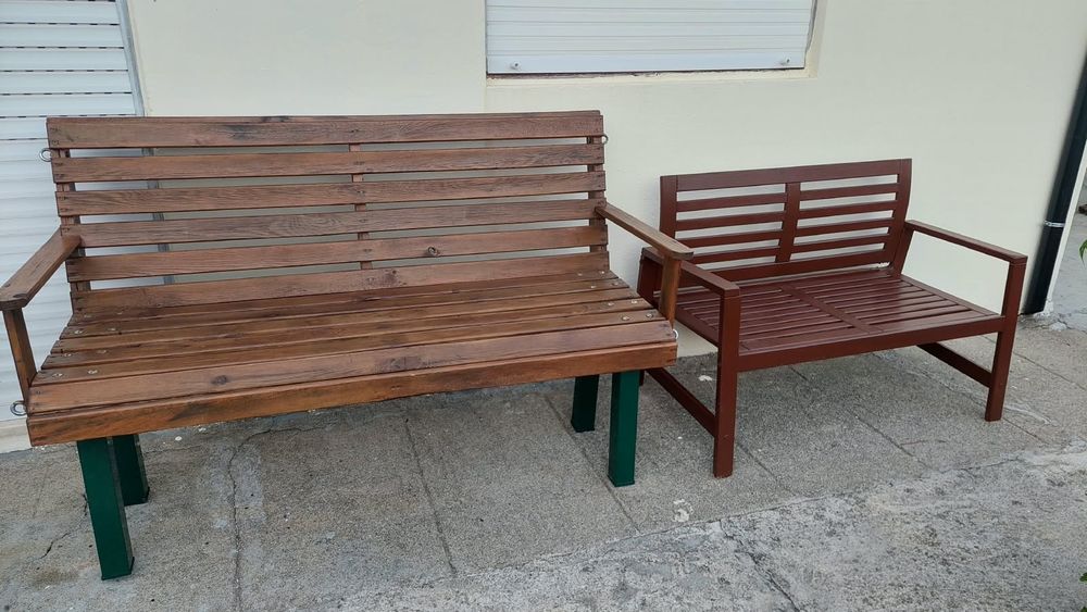 2 Bancos de Jardim