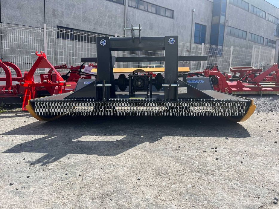 Capinadeira/Corta-mato florestal PROFISSIONAL dupla 2,40R NOVO