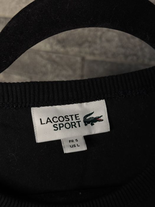 Футболка  lacoste