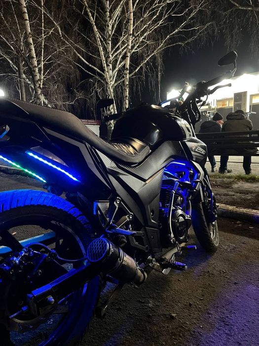 Продам спарк р33 250