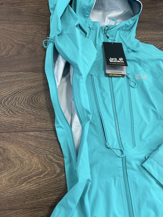 жіноча мембранна куртка jack wolfskin трекінг нова оригінальна турист