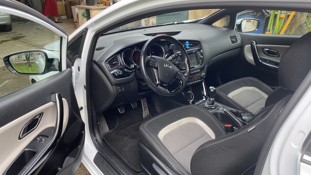 Kia Ceed 1.6 CRDi 128Cv