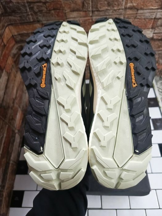 кросівки adidas terrex gore-tex (43р.27,5 см)