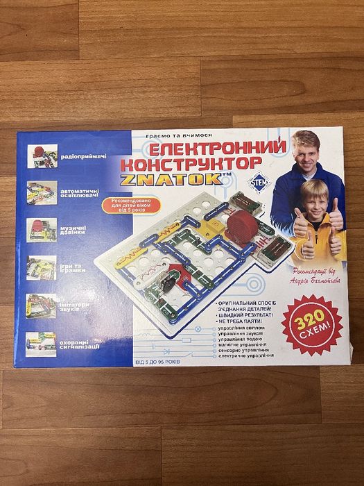 Електронний конструктор Znatok 320 схем