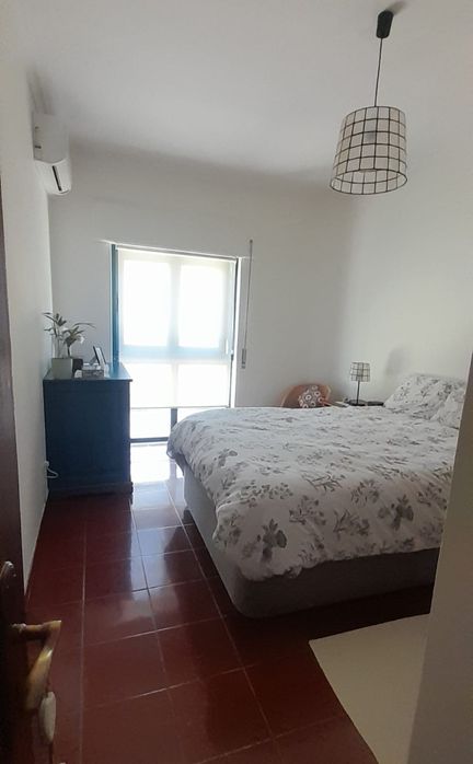 Apartamento T3 em Vila Nogueira de Azeitão