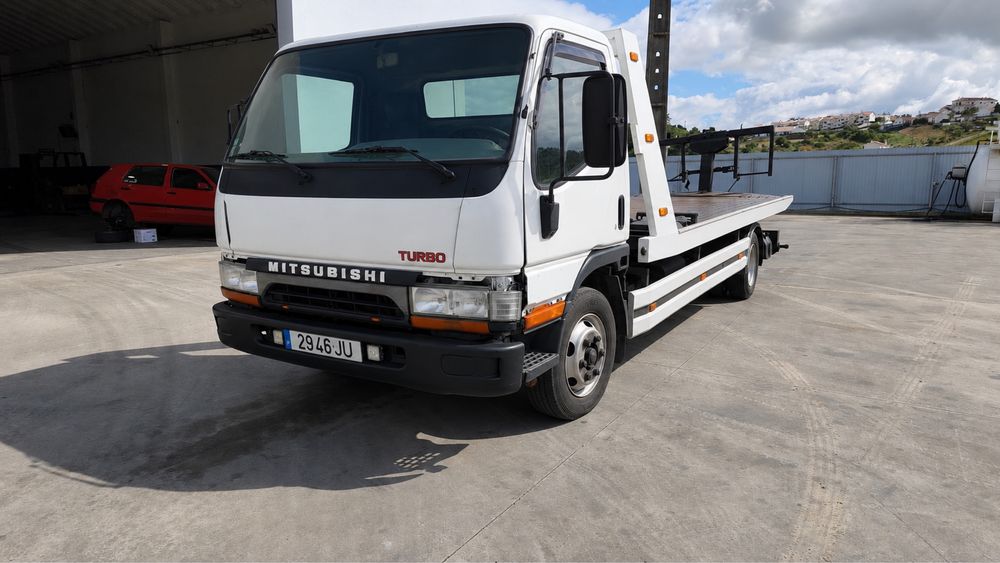 Mitsubishi Canter HD - PRONTO SOCORRO