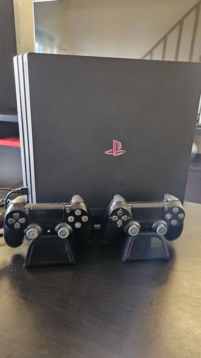 Playstation 4 Pro 1tb