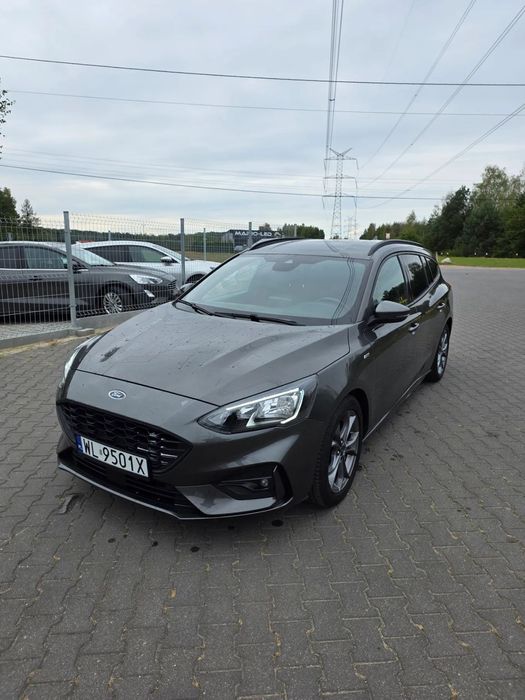 Ford Focus ST Line 125KM kamera , podgrzewane fotele kierownica szyba