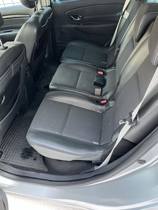 Renault Scenic 1.2 Turbo Bose