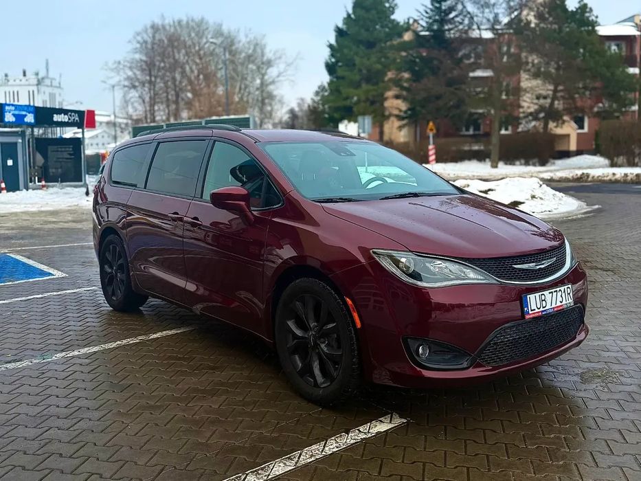 Chrysler Pacifica 2020