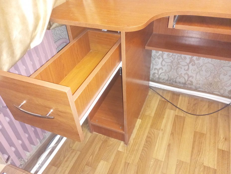 Стол компьютерный письменный ученический 120 х 60 см вишня оксфорд