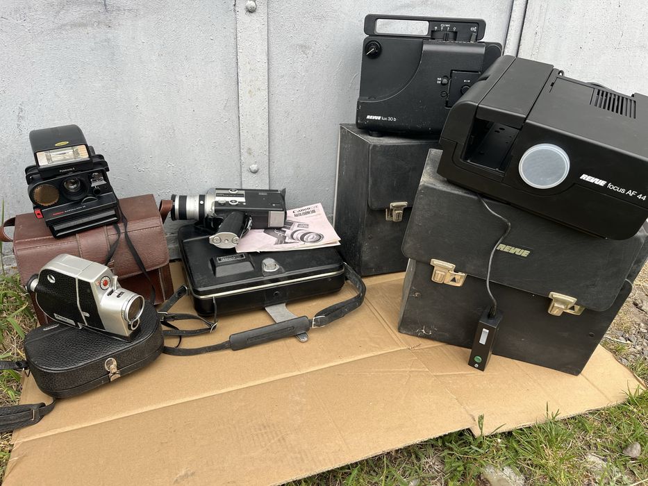 Вінтажна відеокамера canon,polaroid,bauer