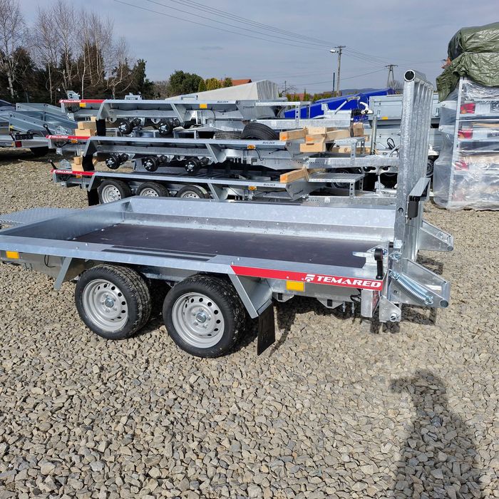 Przyczepa TEMARED BUILDER 3 3518/2 do przewozu koparki pod minikoparkę
