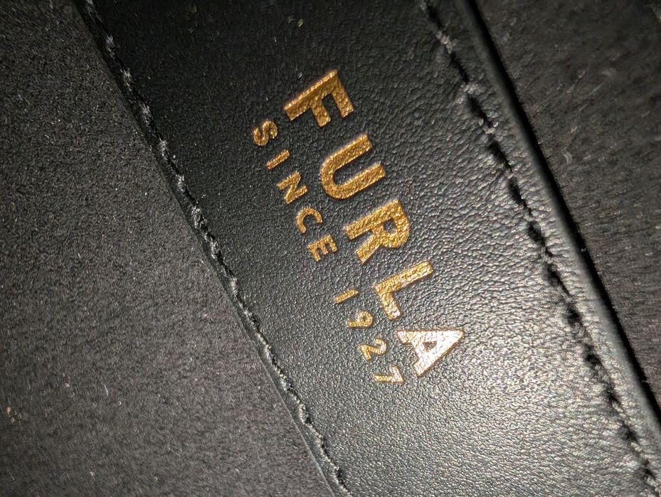 Torebka Furla Sfera Nero skórzana włoska skóra naturalna ekskluzywna