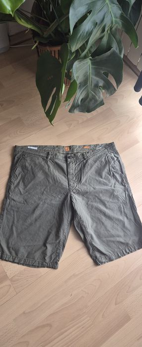 Hugo Boss 56 szorty bawełna