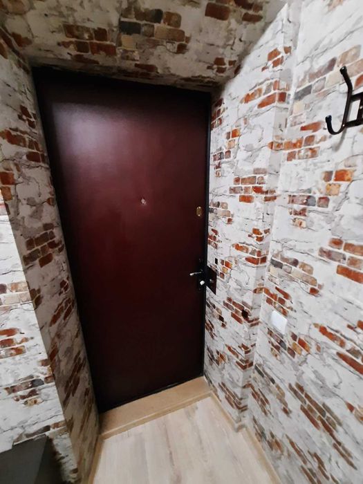 2к квартира з ремонтом. Цегляний будинок. 3-й пов. Вул. Макіївська, 2