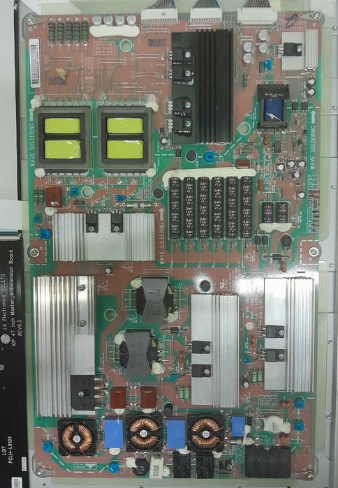 Televisão LG_47E8500 vendo as peças