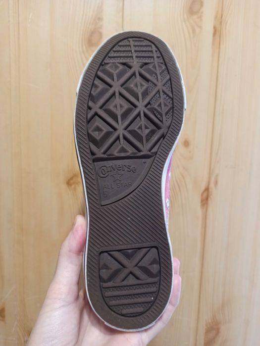 Кеды высокие белая подошва конверсы converse