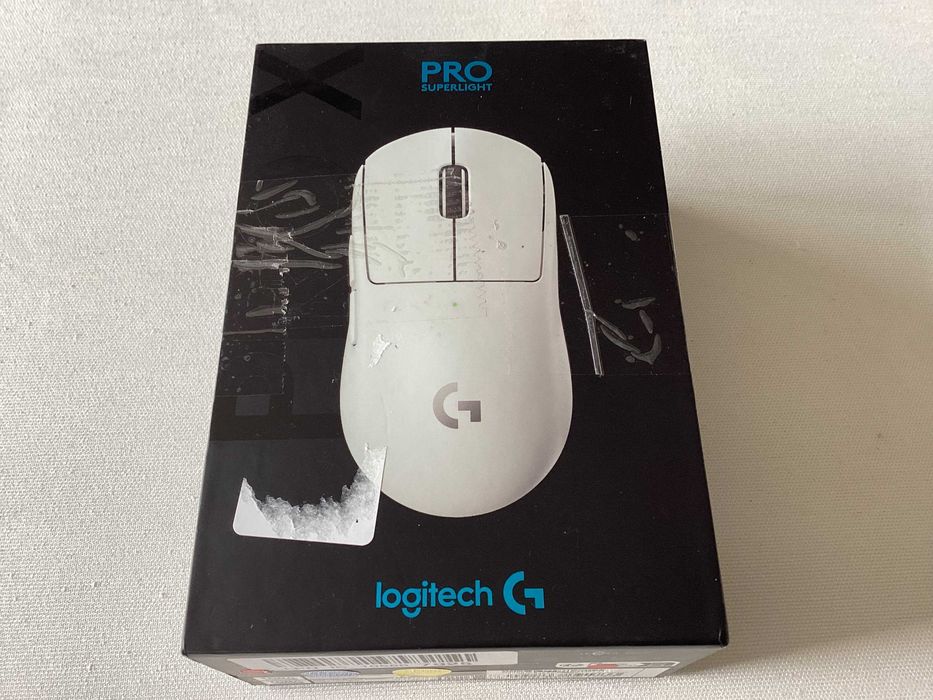 Logitech PRO X Superlight myszka
