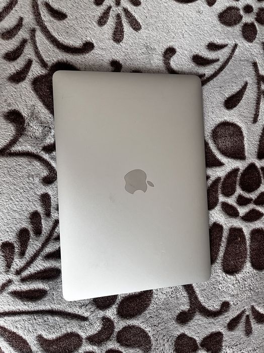 Apple MacBook A1534