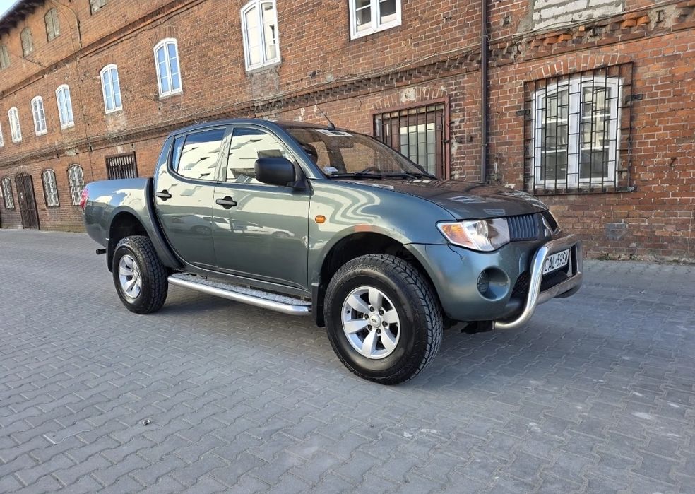 Mitsubishi L200 в гарному стані