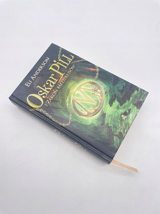 Oskar Pill I Zakon Medykusów Eli Anderson