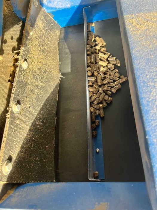 паливні пелети з сої 8000 грн 1 тона
