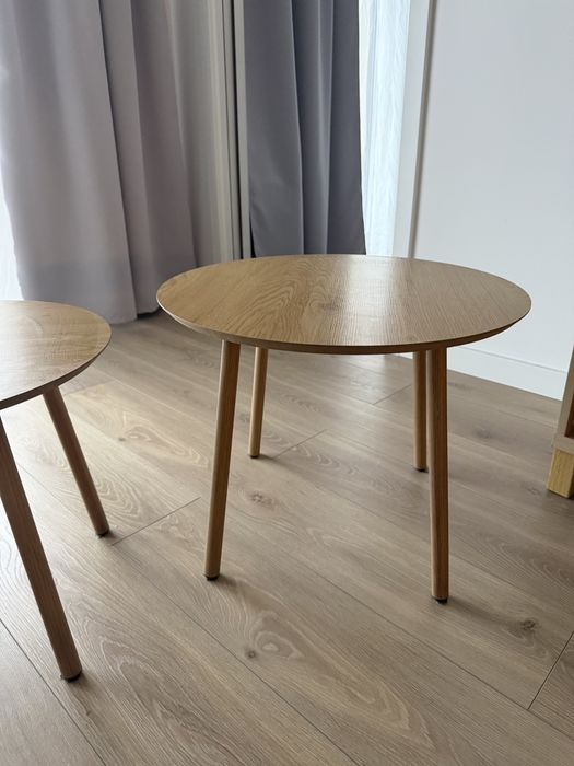 Dwa stoliki jysk MUNKEBO