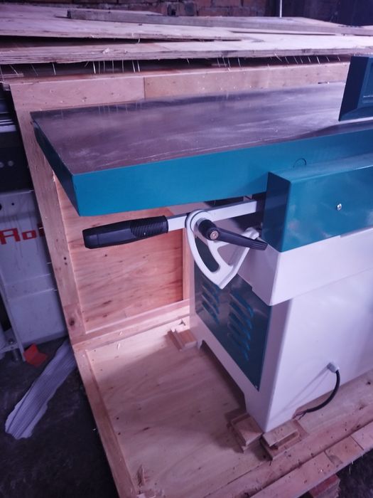 Деревообробний верстат(фуганок)