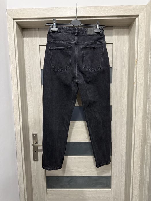 Mom jeans czarne rozmiar 38 M House