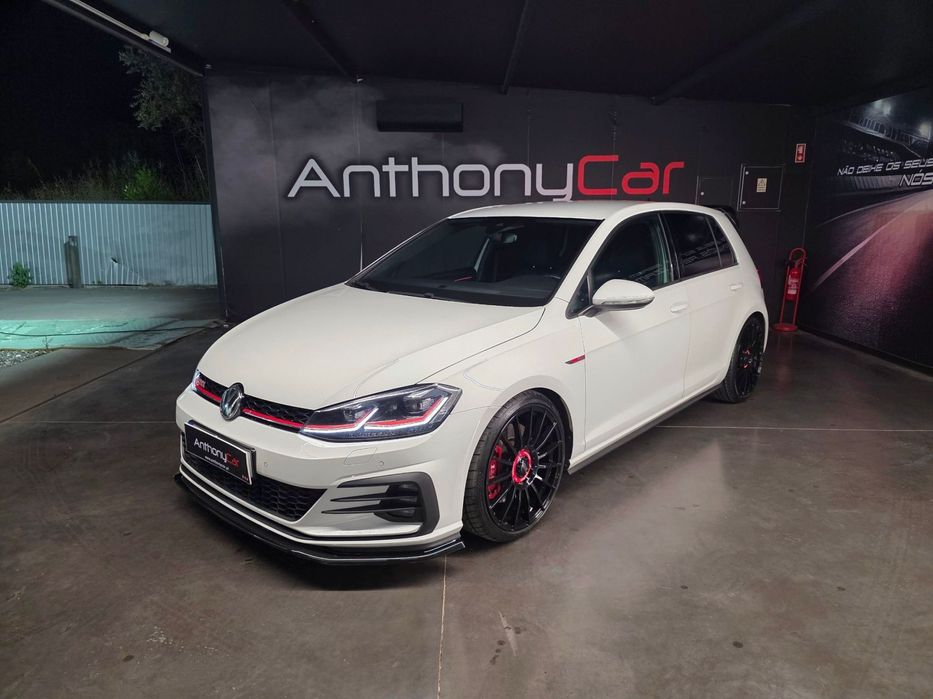 VW Golf 2.0 TSI GTI DSG Performance