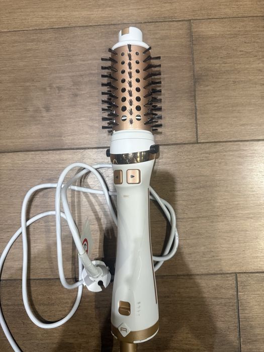 Фен-щітка Rowenta BRUSH CF9720F0