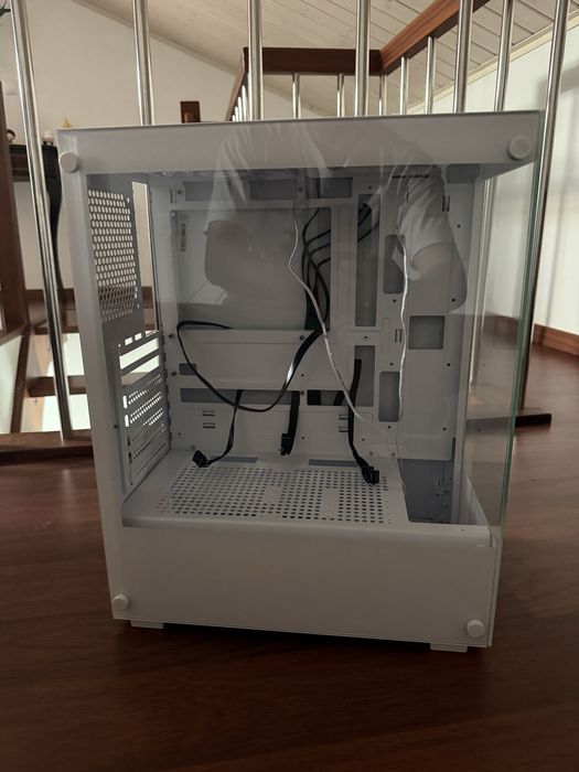 Caixa de PC Barato em Estado Novo