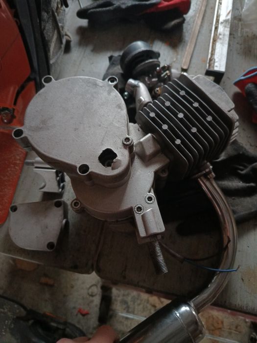 Silnik spalinowy do roweru