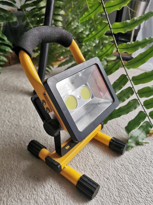 Halogen roboczy 2xled