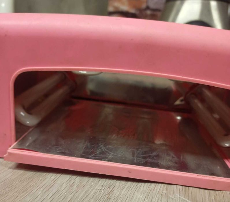 Лампа маникюрная