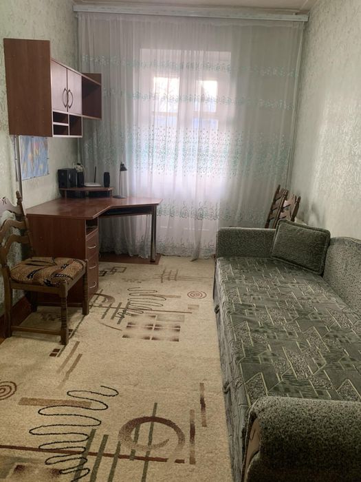 Сдам 2-комнатную квартиру на Правом берегу, район 22 школы.