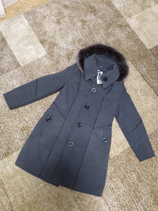 Женское пальто 50 р. куртка