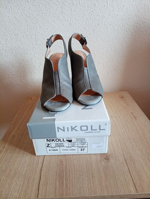 Buty  skórzane damskie na obcasie, bez palcy , bez piet