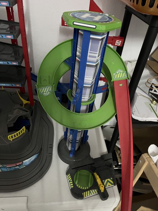 Majorette mega pista, hospital, policia e bombeiros