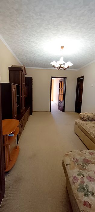 Продаж! 2 к.кв  біля ТРК Україна