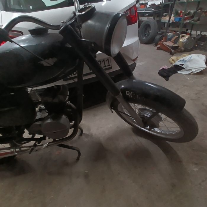 WSK 125 p motocykl m06 zabytek klasyk rok 1977 b1 b2 B3  jednoramówka garbuska 77r